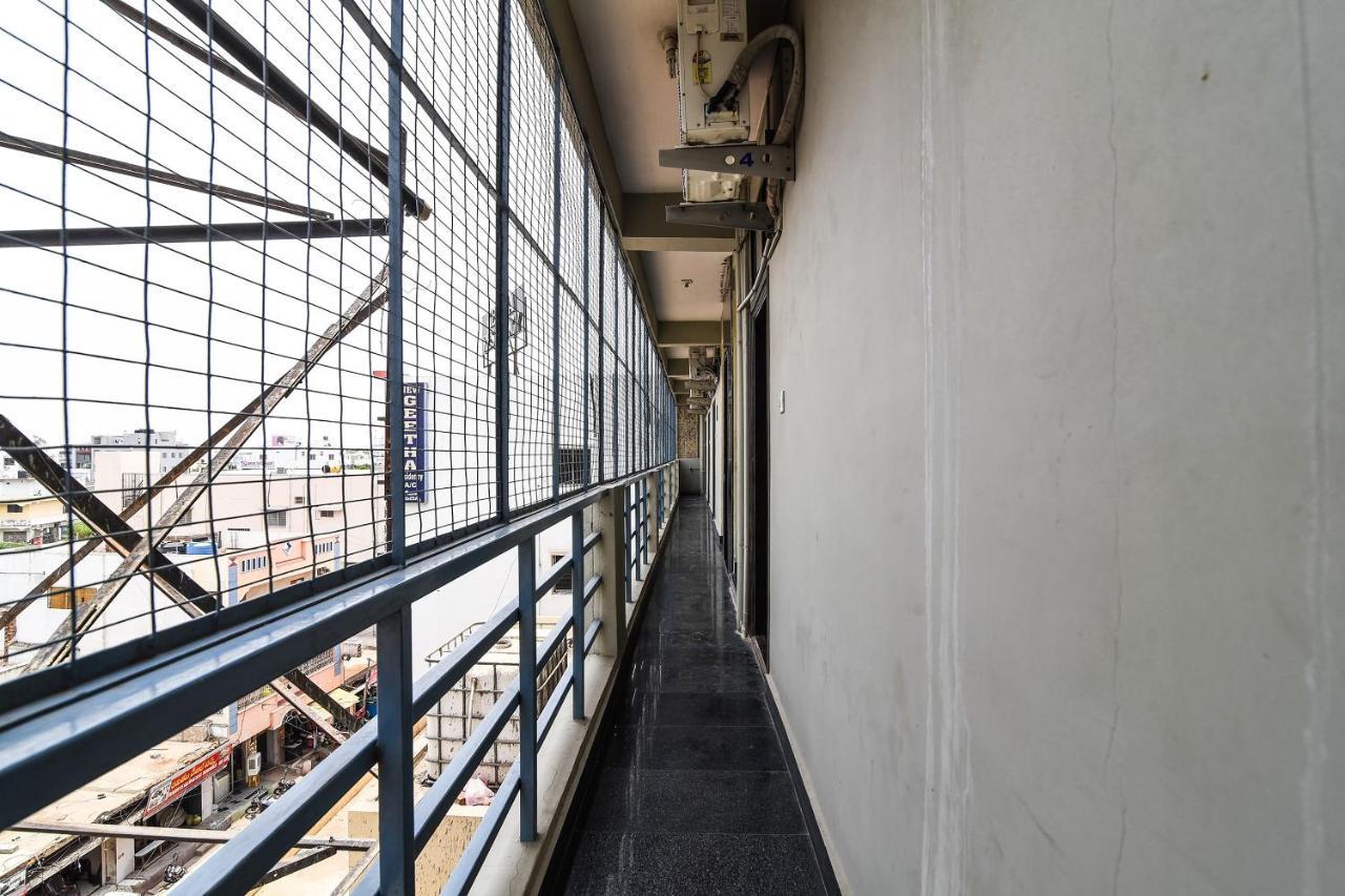 Ramesh Residency Hotell Anantapur Eksteriør bilde