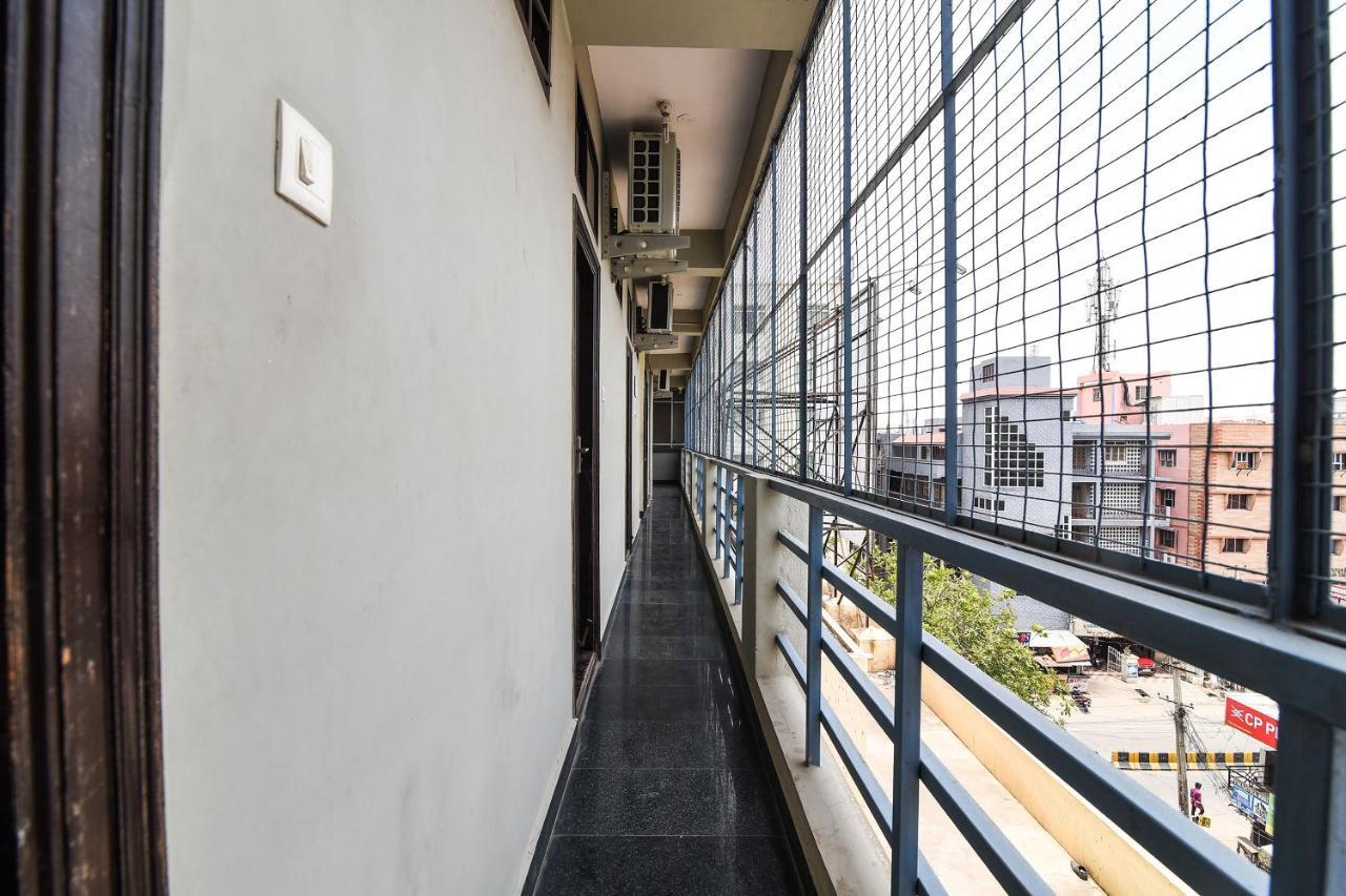 Ramesh Residency Hotell Anantapur Eksteriør bilde